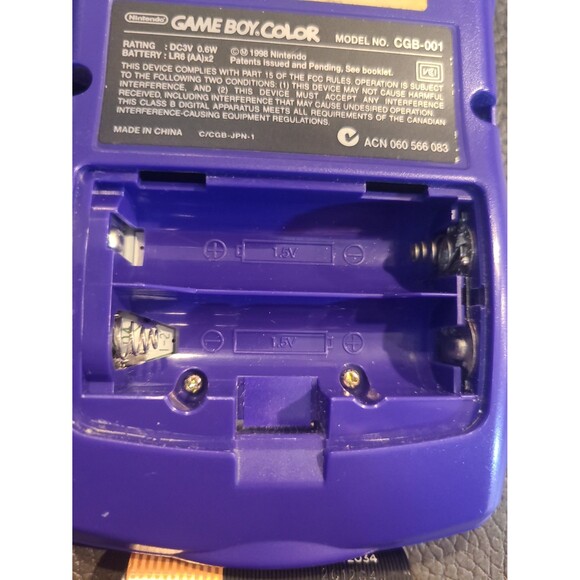 Nintendo Gameboy Color Handheld Console Grape Purple CGB-001 with Magnifier - Picture 9 of 12